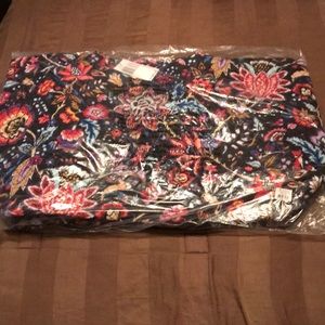 Vera Bradley Grand tote